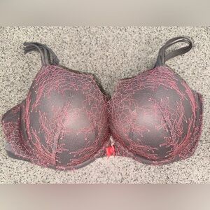 NWOT Victoria's Secret Very Sexy Pushup grey/pink Lace Bra Size 40D